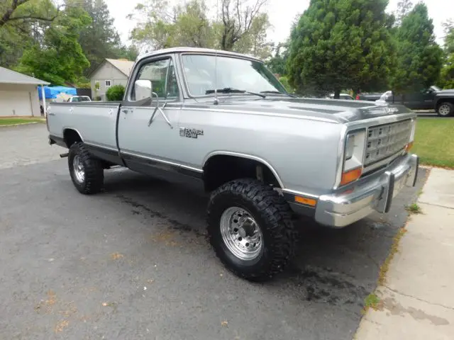 1985 Dodge Power Wagon SE