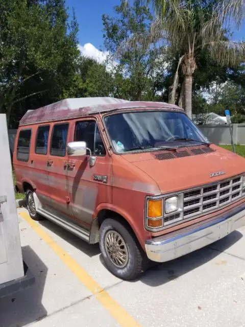 1989 Dodge Ram Van