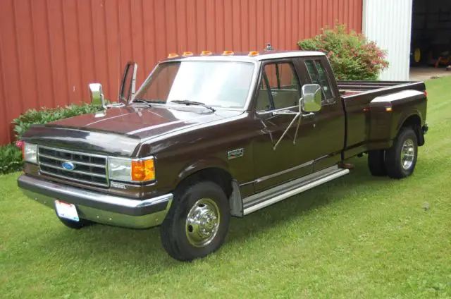 1991 Ford F-350 XLT Lariat