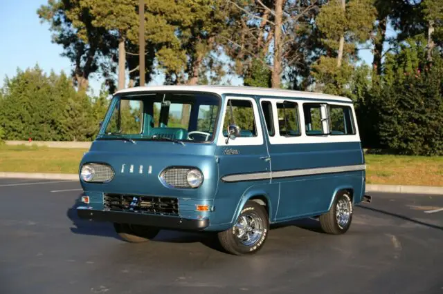 1963 Ford E-Series Van Falcon Deluxe Club Wagon