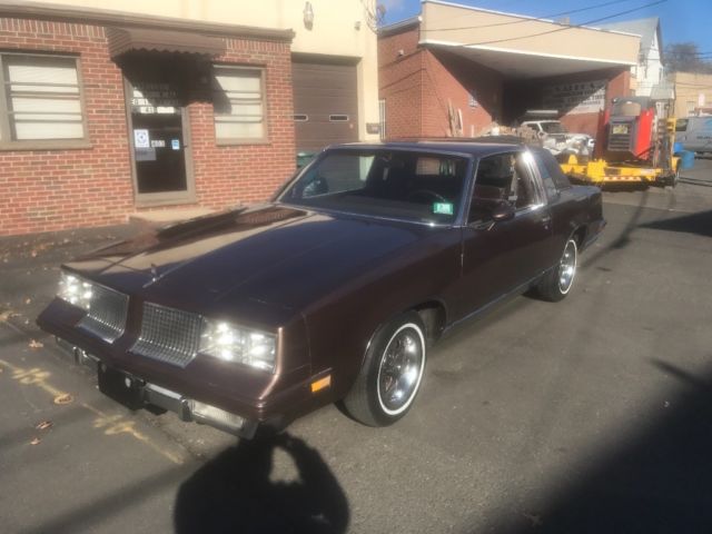 1983 Oldsmobile Cutlass Brougham