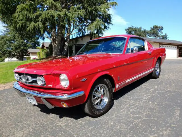 1965 Ford Mustang GT