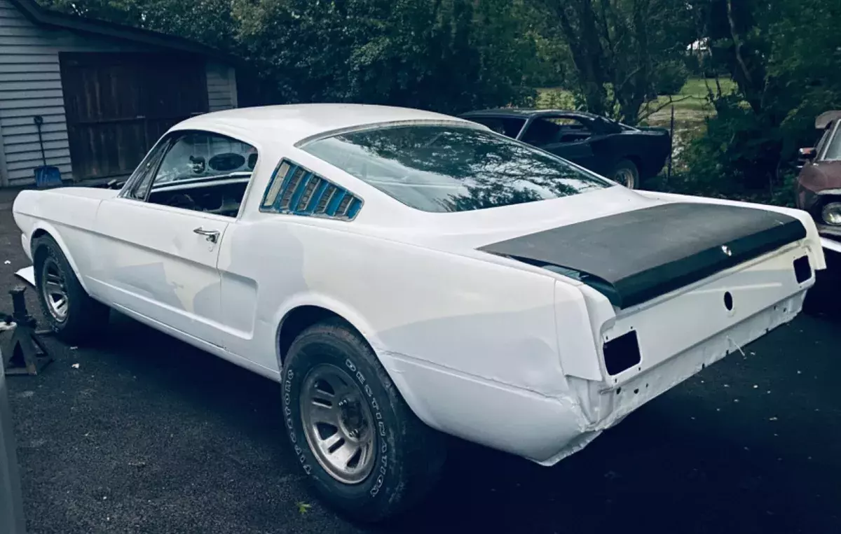 1965 Ford Mustang Fastback Resto-Mod