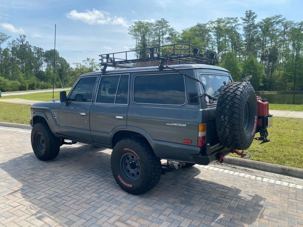 1990 Toyota Land Cruiser FJ62 GX