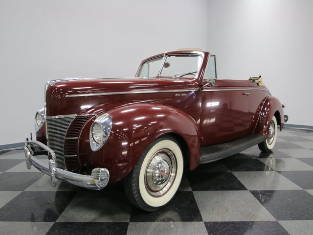 1940 Ford Deluxe