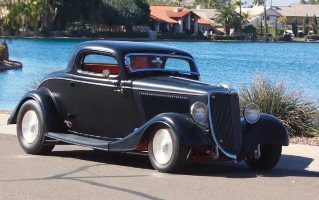 1934 Ford Model B 3 W coupe