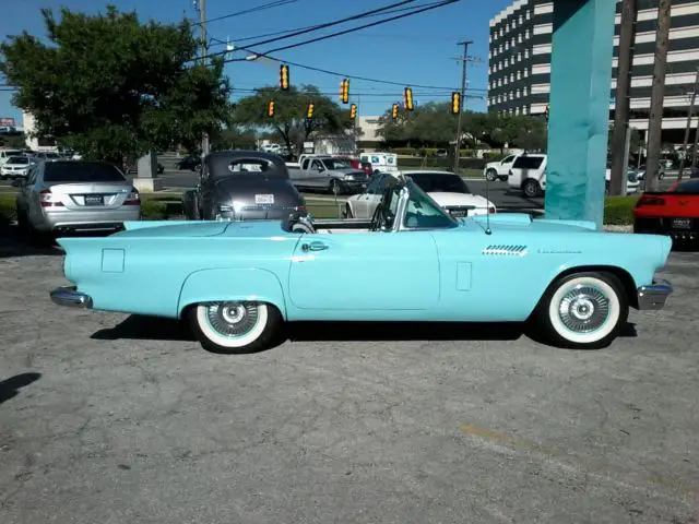 1957 Ford Thunderbird PORTHOLE HARD TOP