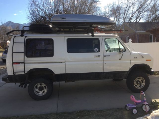 1983 Ford E-Series Van Commercial