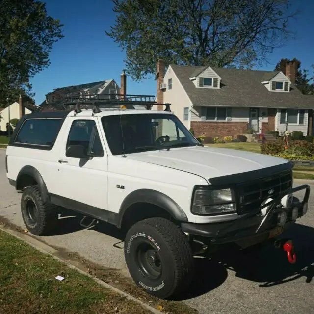 1992 Ford Bronco XLT