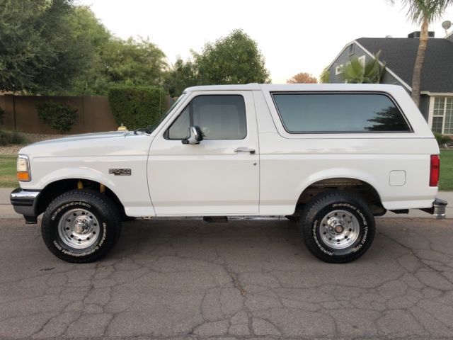 1992 Ford Bronco XLT