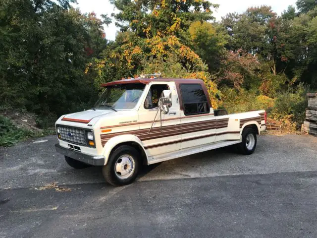 1989 Ford E-Series Van