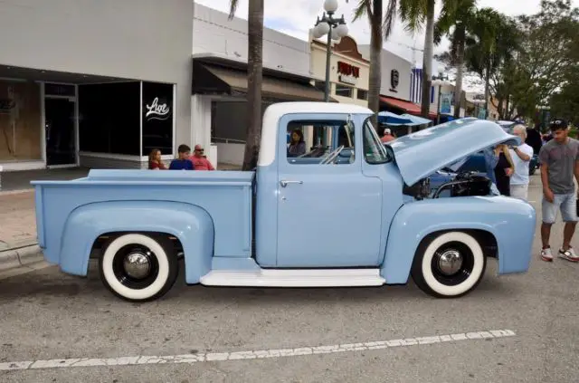 1956 Ford F-100