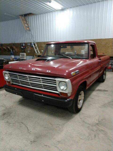 1967 Ford F-100