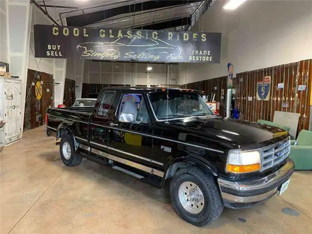 1994 Ford F-150 XLT 2dr 4WD Extended Cab LB