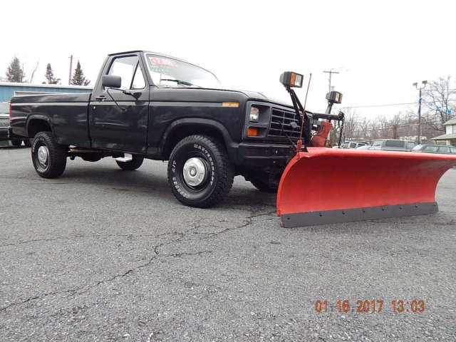 1985 Ford F-250 XL