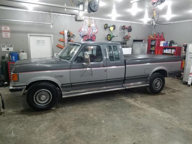 1991 Ford F-250 XLT LARIAT