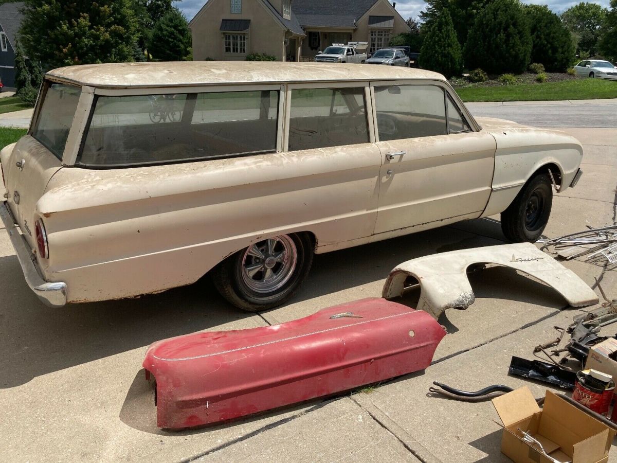 1961 Ford Falcon