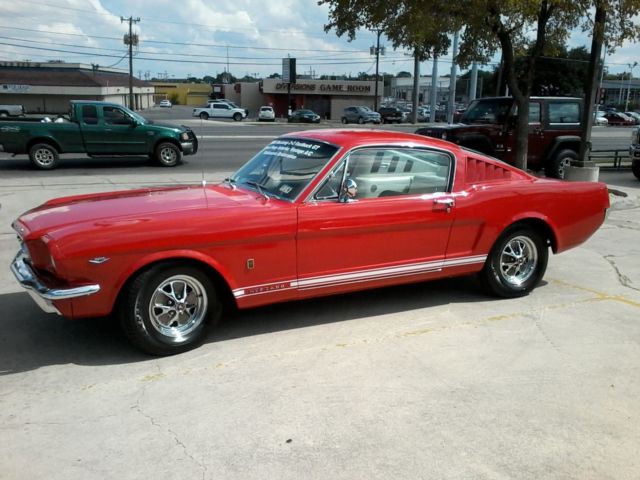 1965 Ford Mustang gt 289 fastback