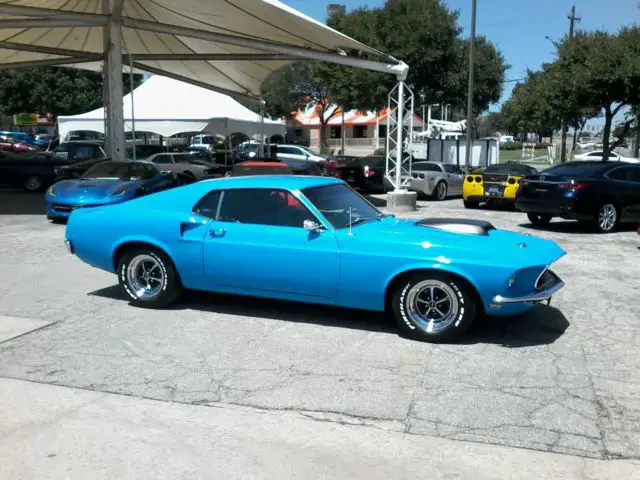 1969 Ford Mustang Resto -mod  ford mach 1