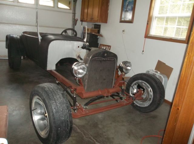 1927 Ford Roadster none