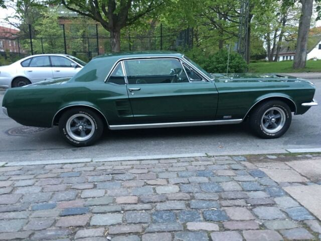 1967 Ford Mustang GTA - black