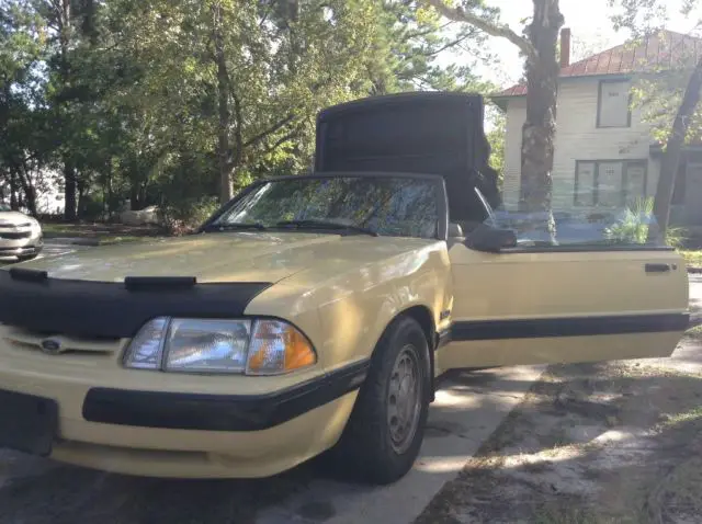 1987 Ford Mustang