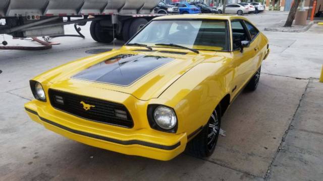 1974 Ford Mustang