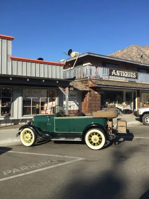 1928 Ford PHEATON