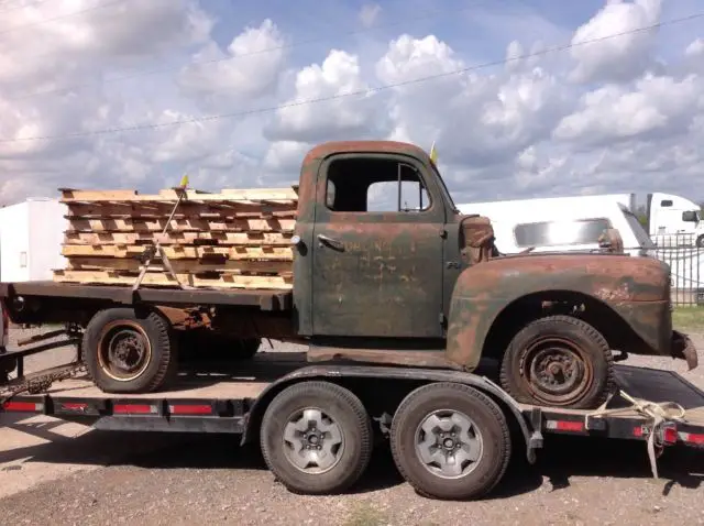 1948 Ford F-100