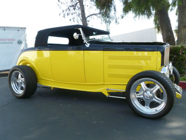 1932 Ford ROADSTER ROADSTER 1932
