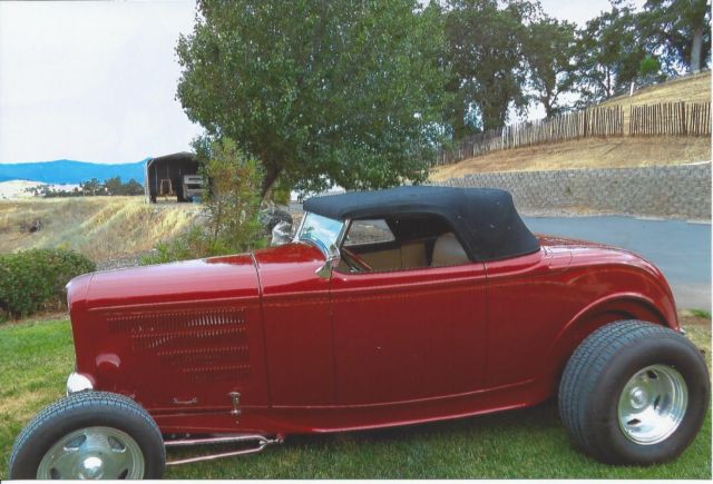 1932 Ford Highboy Roadster "Dearborn Duce"