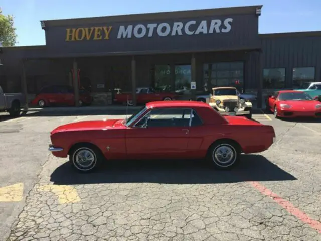 1966 Ford Mustang 6 cly 4 speed