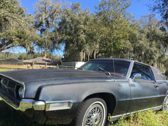 1969 Ford Thunderbird