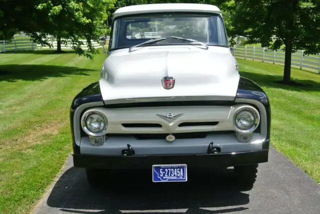 1956 Ford F-100 Black