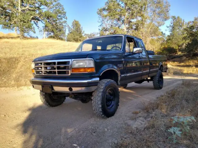 1981 Ford F-100 trailor pakage...