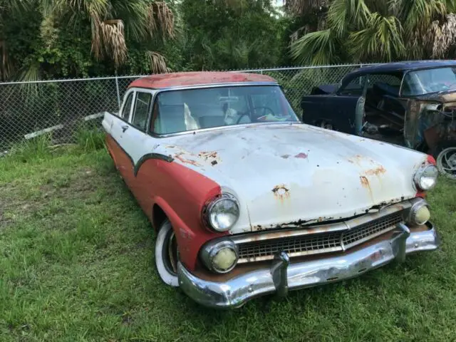 1955 Ford Fairlane