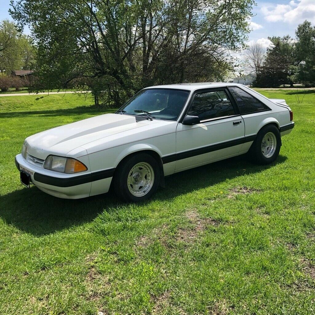 1988 Ford Mustang