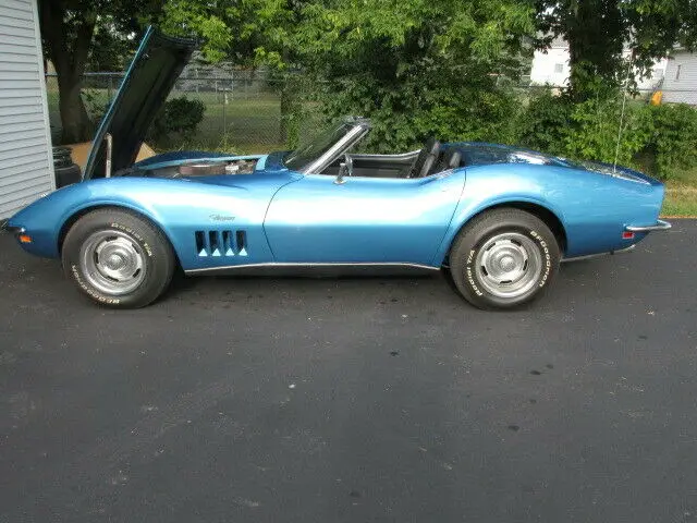 1969 Chevrolet Corvette 2dr convertable