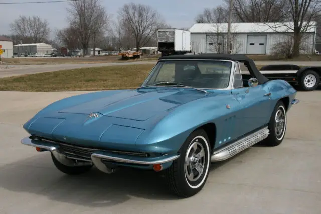 1966 Chevrolet Corvette STINGRAY