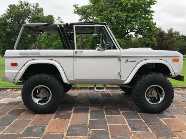 1974 Ford Bronco Explorer