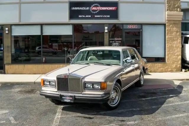 1982 Rolls-Royce Silver Spirit/Spur/Dawn