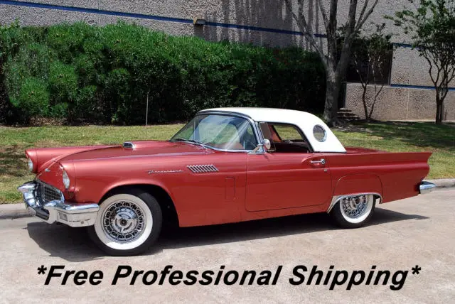 1957 Ford Thunderbird