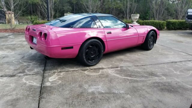 1991 Chevrolet Corvette pink