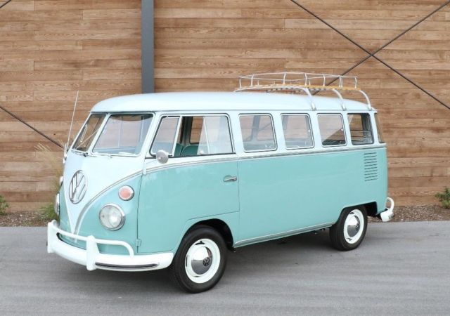 1963 Volkswagen Bus/Vanagon Deluxe