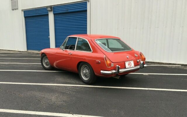 1974 MG MGB GT