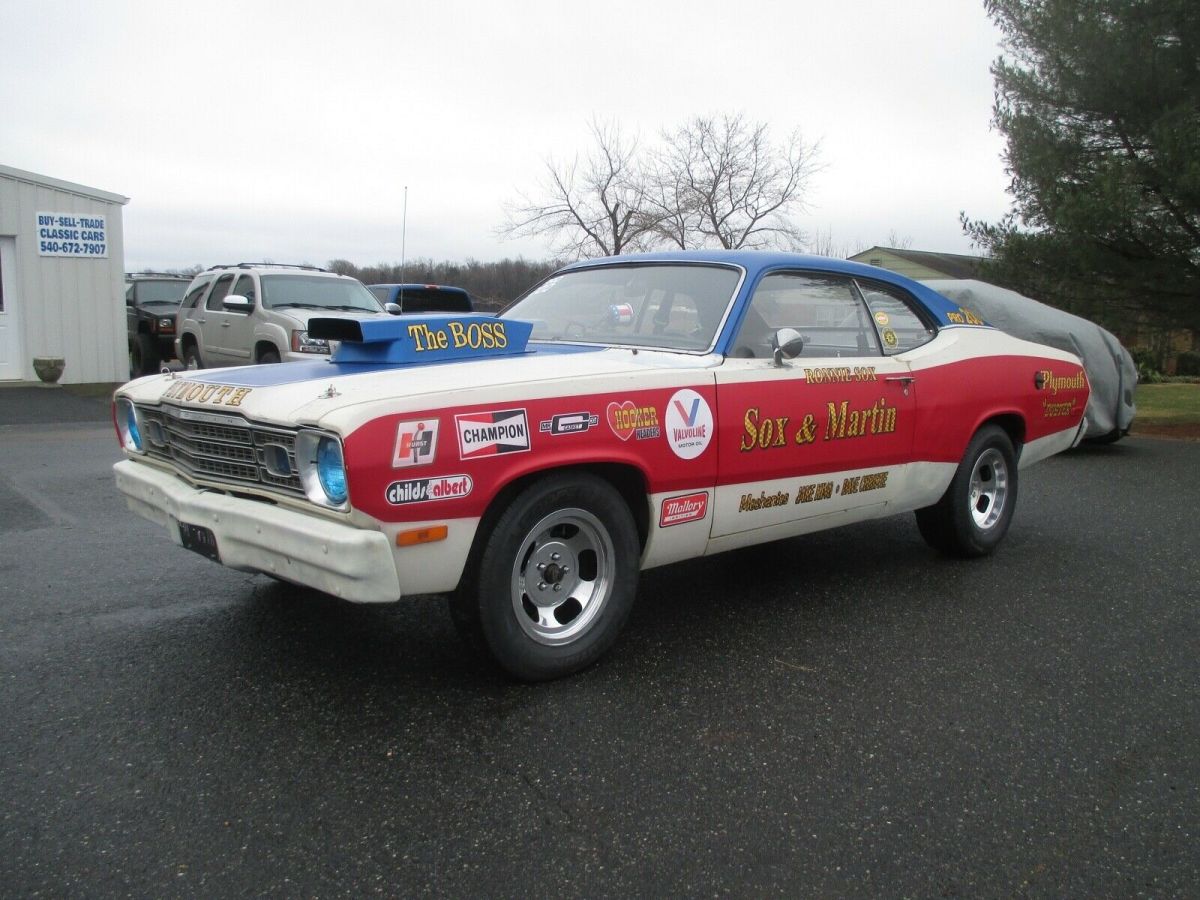 1975 Plymouth Duster