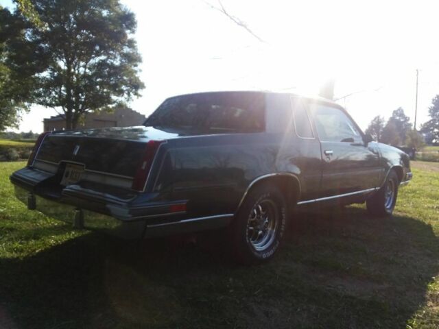 1986 Oldsmobile Cutlass Salon