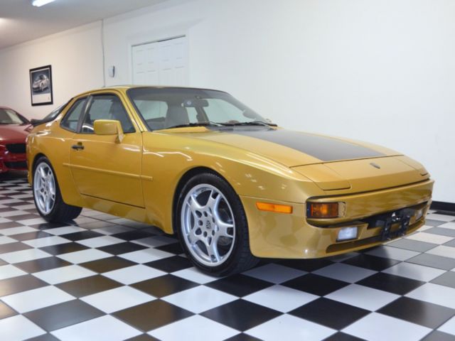 1989 Porsche 944