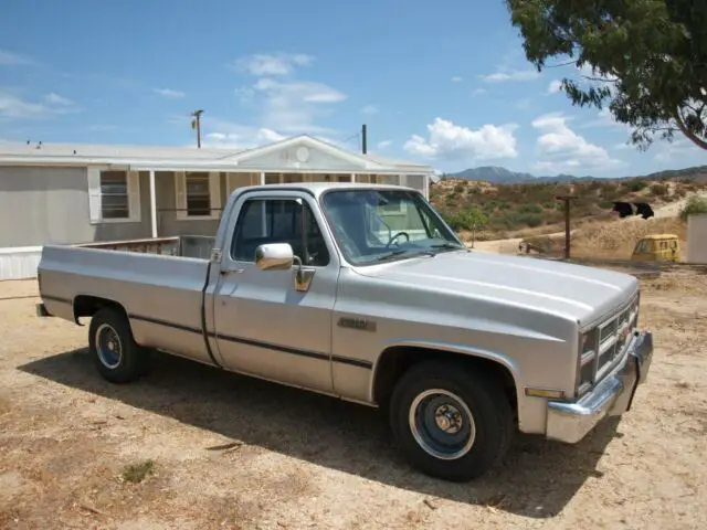 1984 Chevrolet C-10 sierra