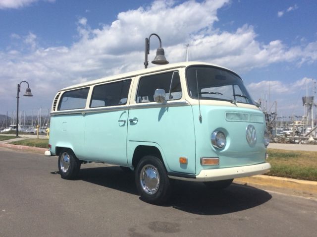 1971 Volkswagen Bus/Vanagon